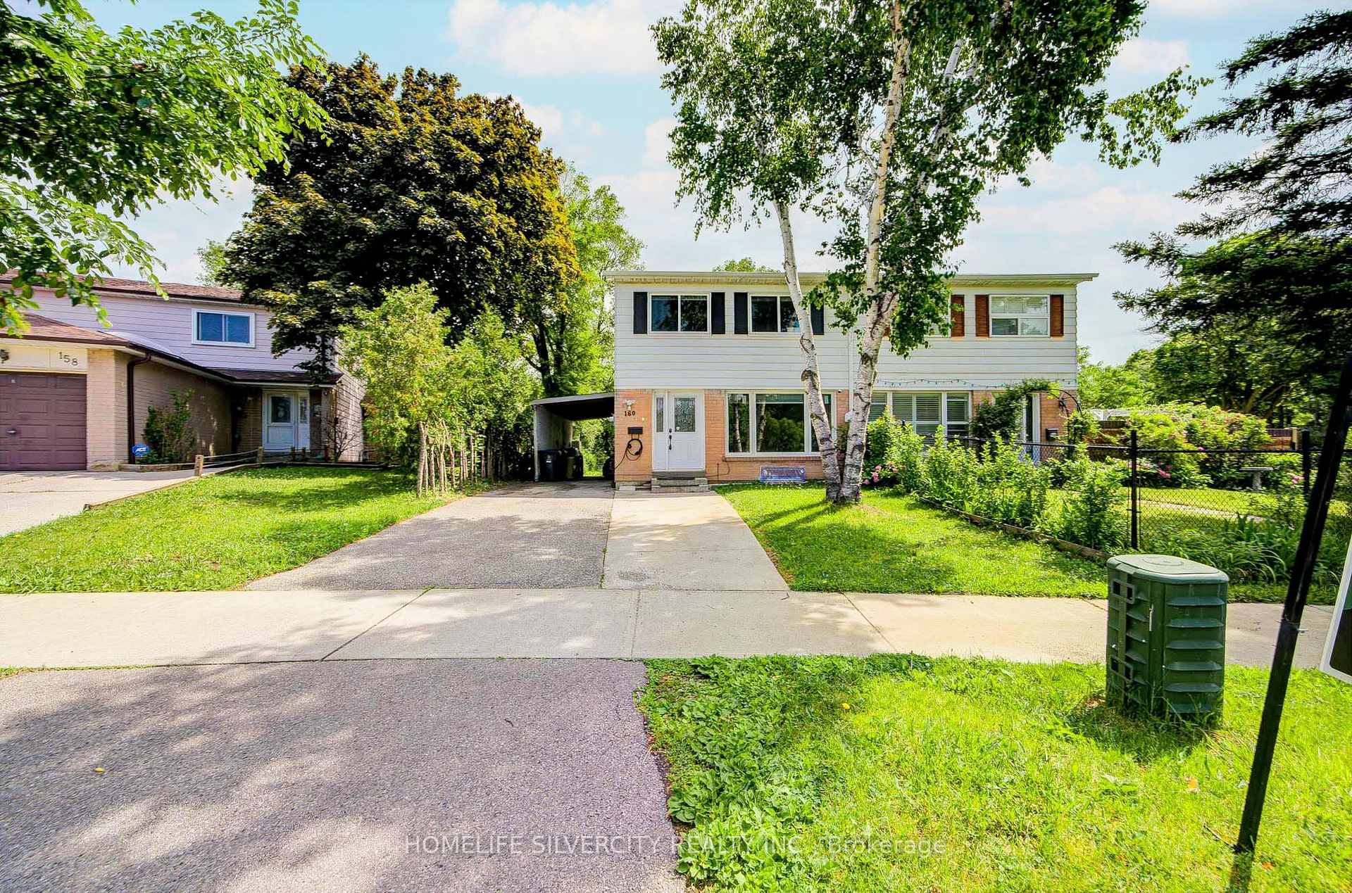 160 Purvis Crescent, Toronto, ON M1B 1H9