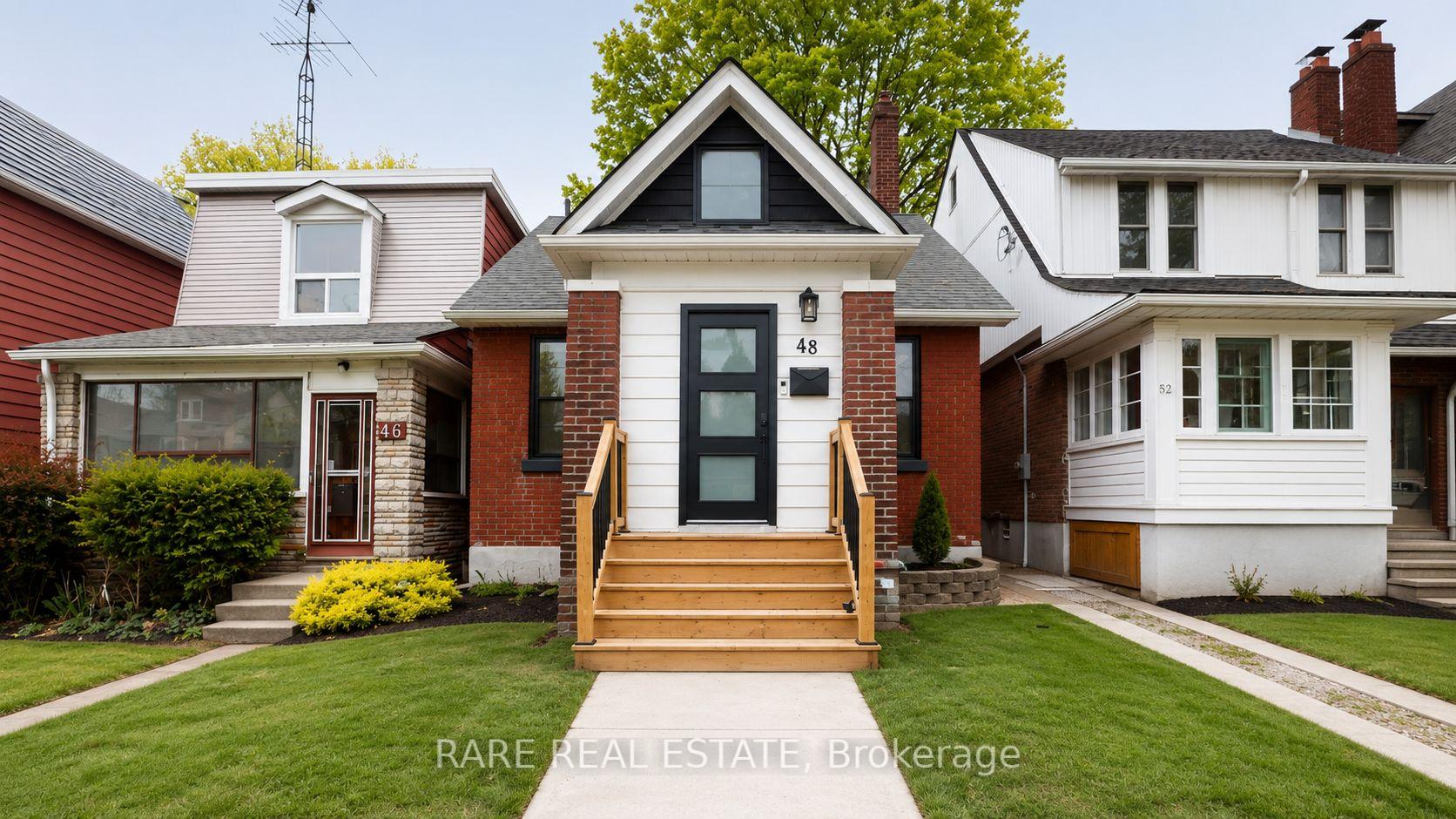 48 Redwood Avenue, Toronto, ON M4L 2S6