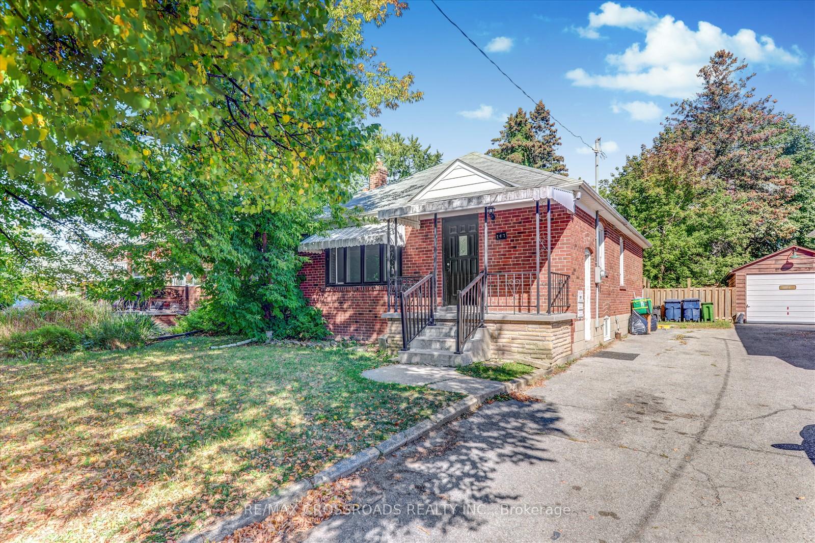 147 Lilian Drive, Toronto, ON M1R 3W6