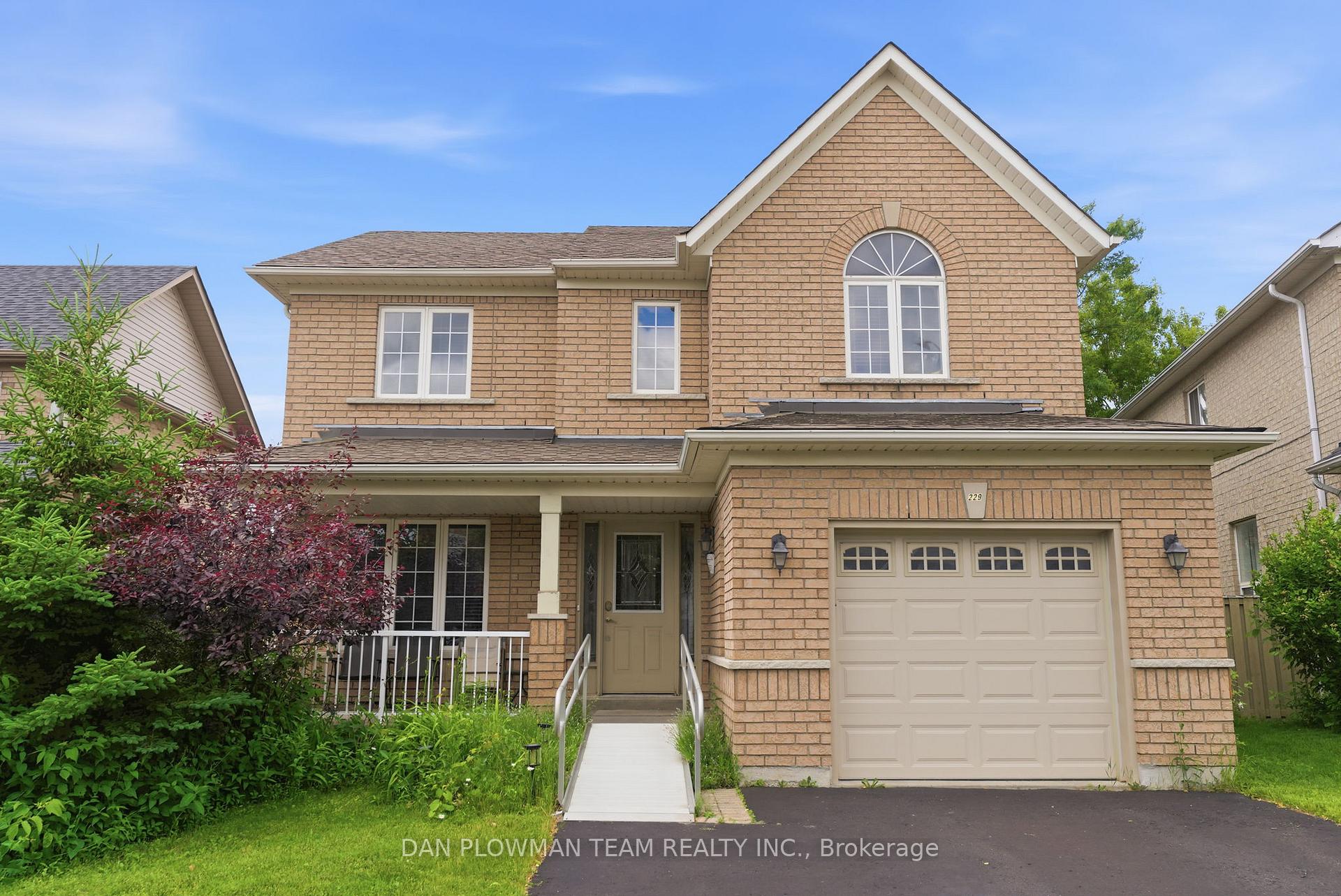 229 Huntington Crescent, Clarington, ON L1E 3J5