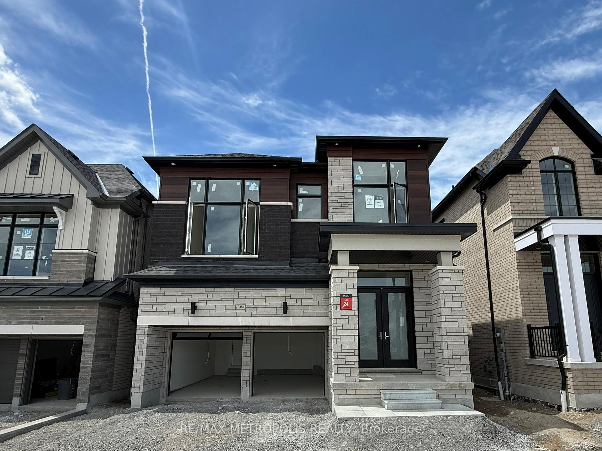 3484 Deepglade Path, Pickering, ON L1X 0V5