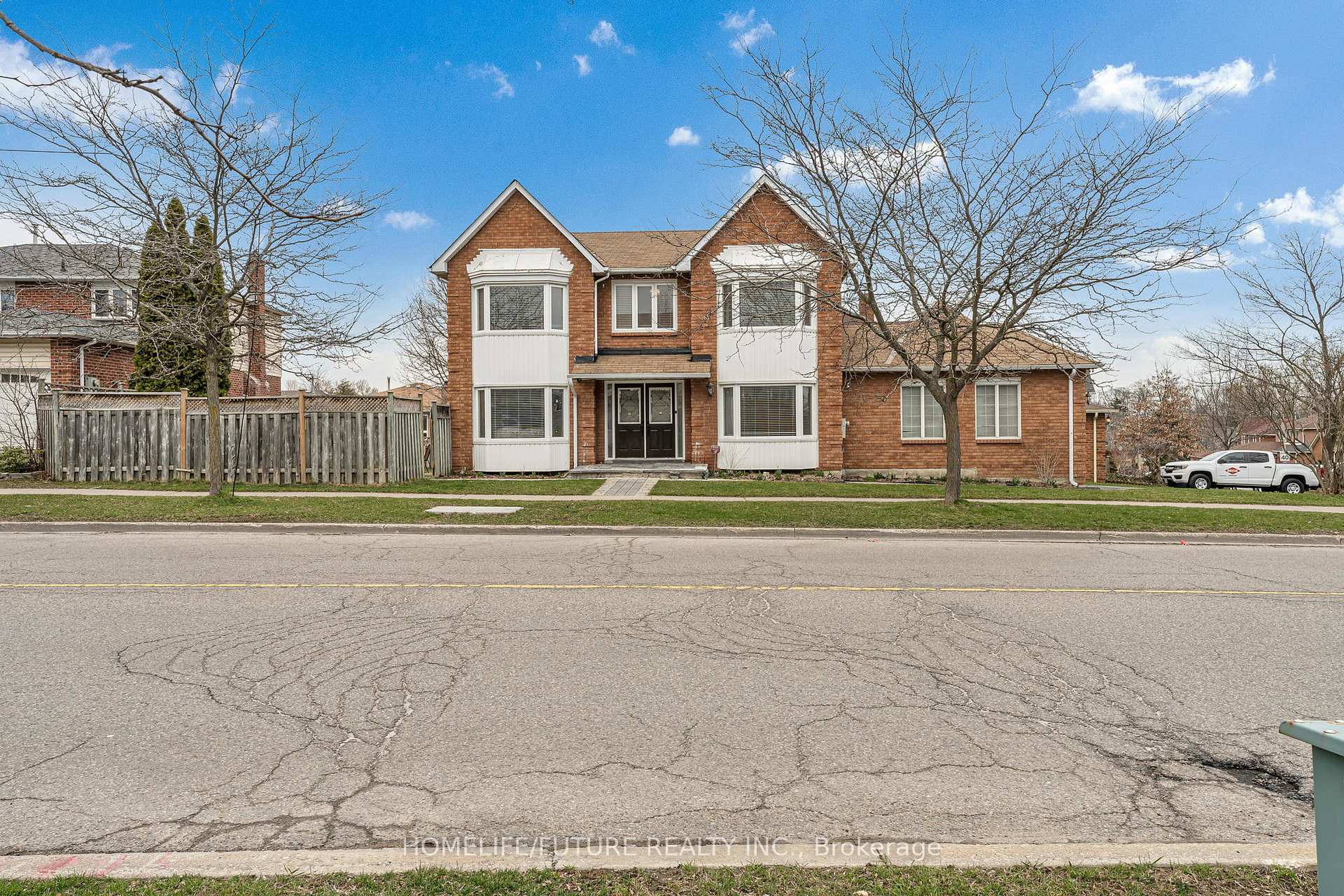 1600 Melman Street, Pickering, ON L1X 2E7