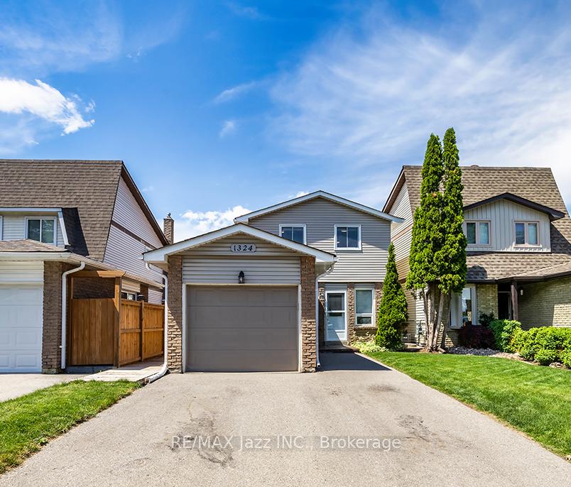 1324 Astra Court, Oshawa, ON L1K 1H7