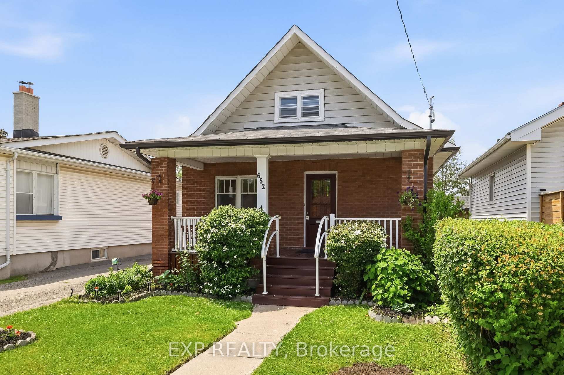 652 Hortop Street, Oshawa, ON L1G 4N5