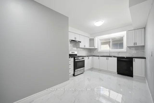 53 Farmhill Court, Toronto, ON M1B 2M1