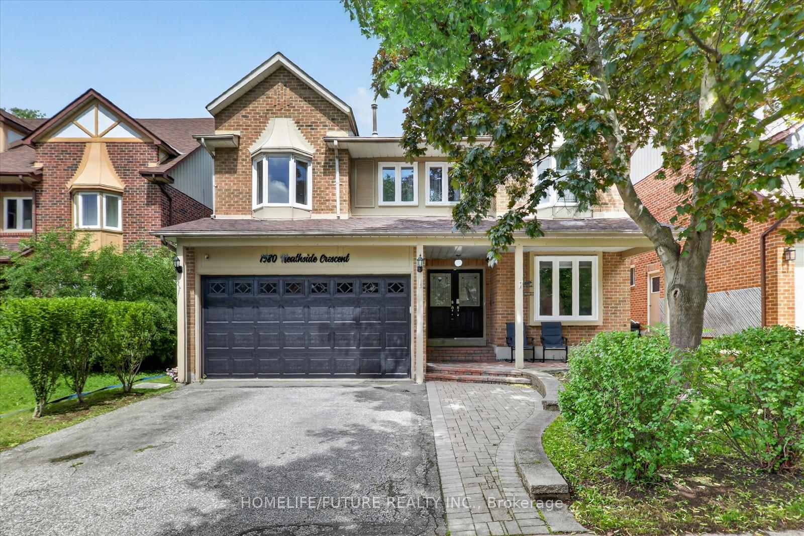 1580 Heathside Crescent, Pickering, ON L1V 5W9