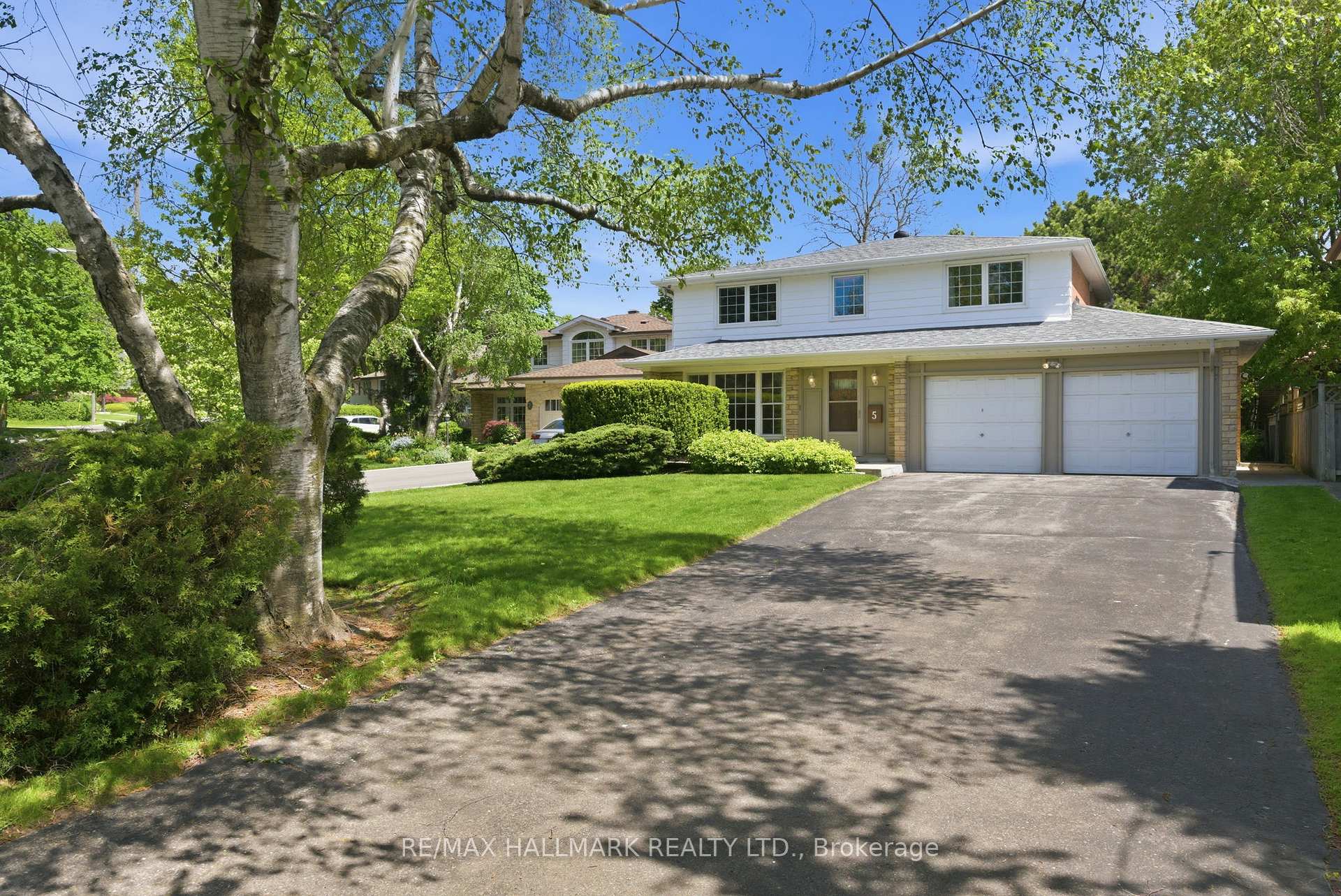 5 Bethune Boulevard, Toronto, ON M1M 3B6
