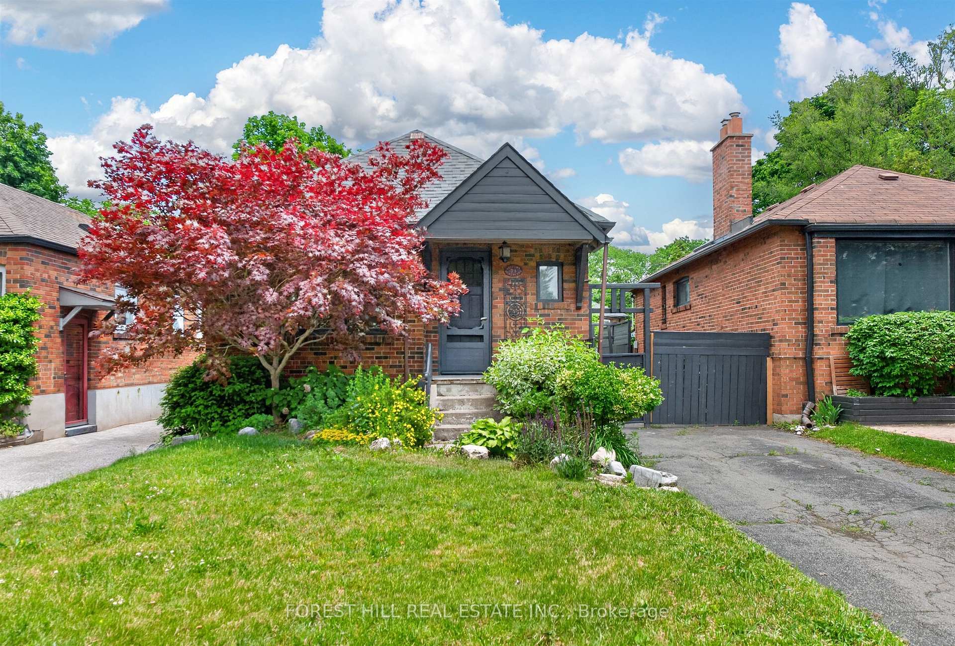 73 Dunington Drive, Toronto, ON M1N 3E4
