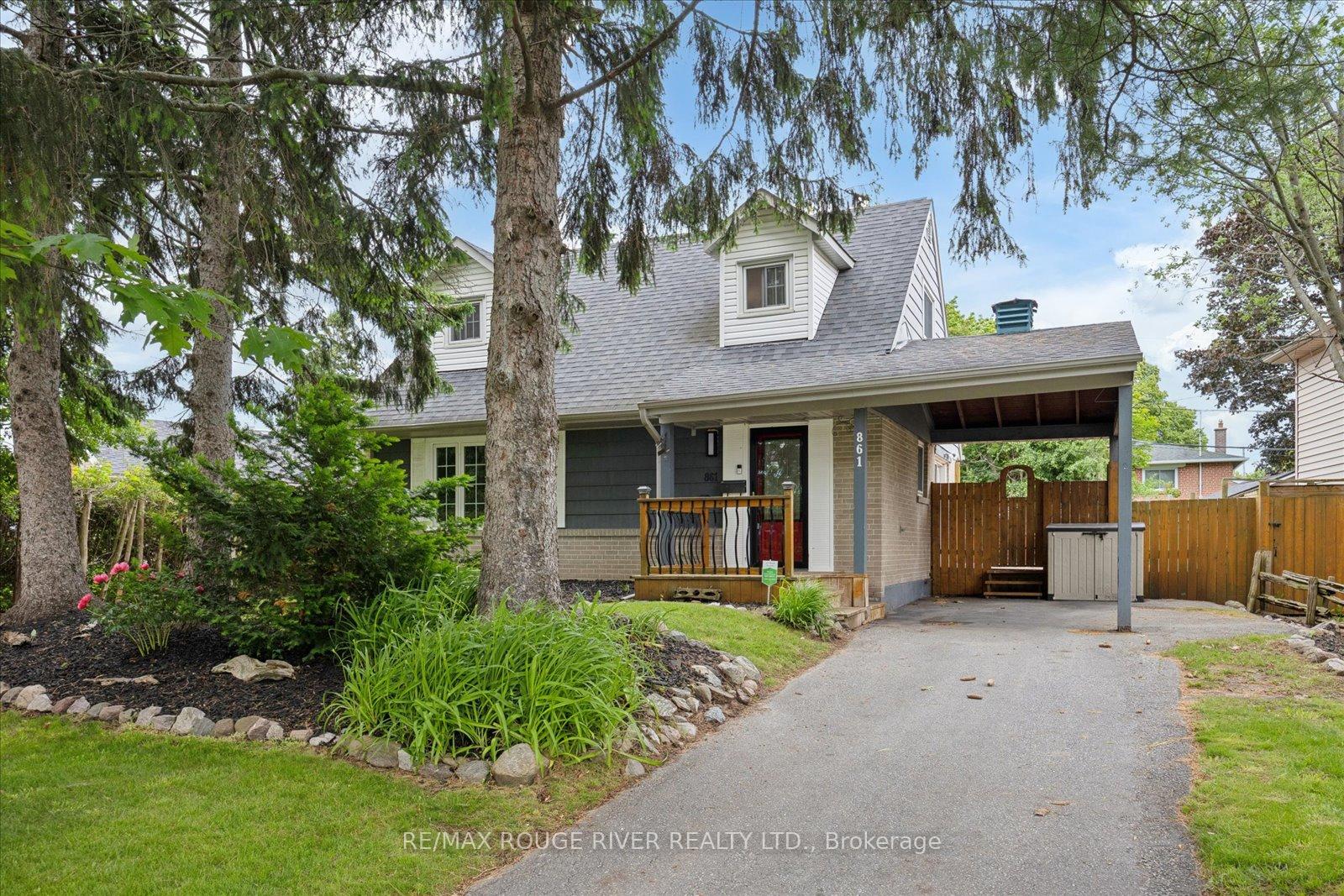 861 Douglas Avenue, Pickering, ON L1W 1N5