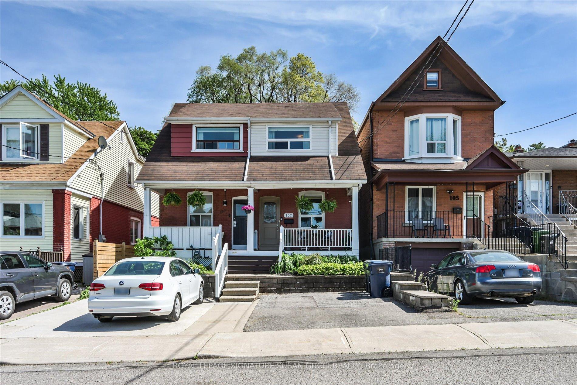 107 Barker Avenue, Toronto, ON M4C 2N8