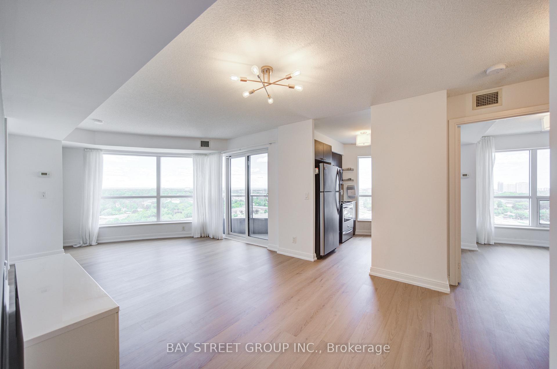 151 Village Green Square 1908, Toronto, ON M1S 0K5