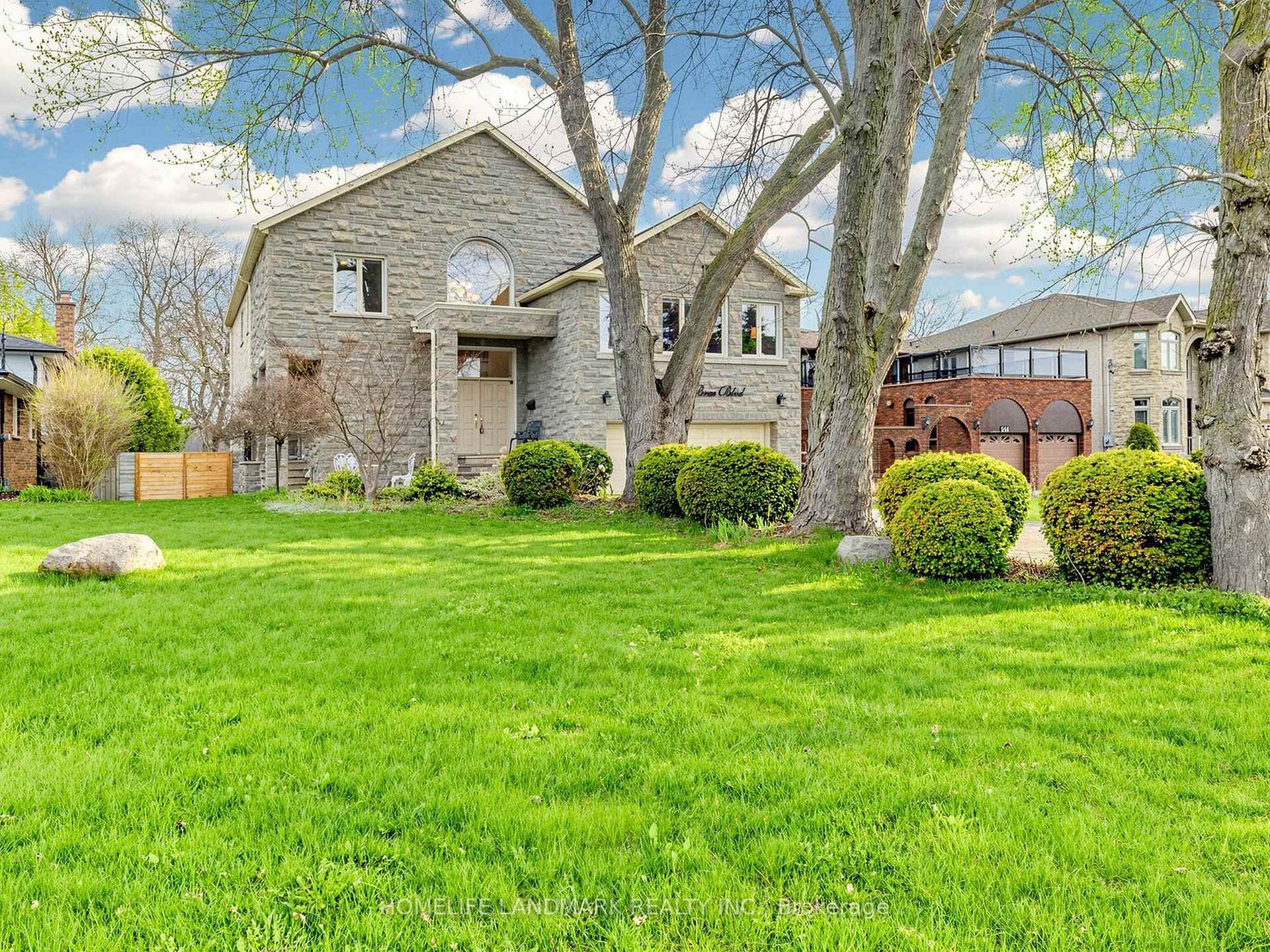 52 Cedar Brae Boulevard, Toronto, ON M1J 2K5