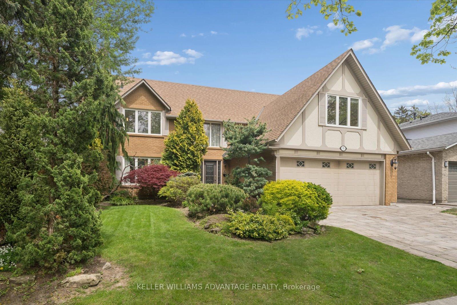 72 Bonacres Avenue, Toronto, ON M1C 3B9