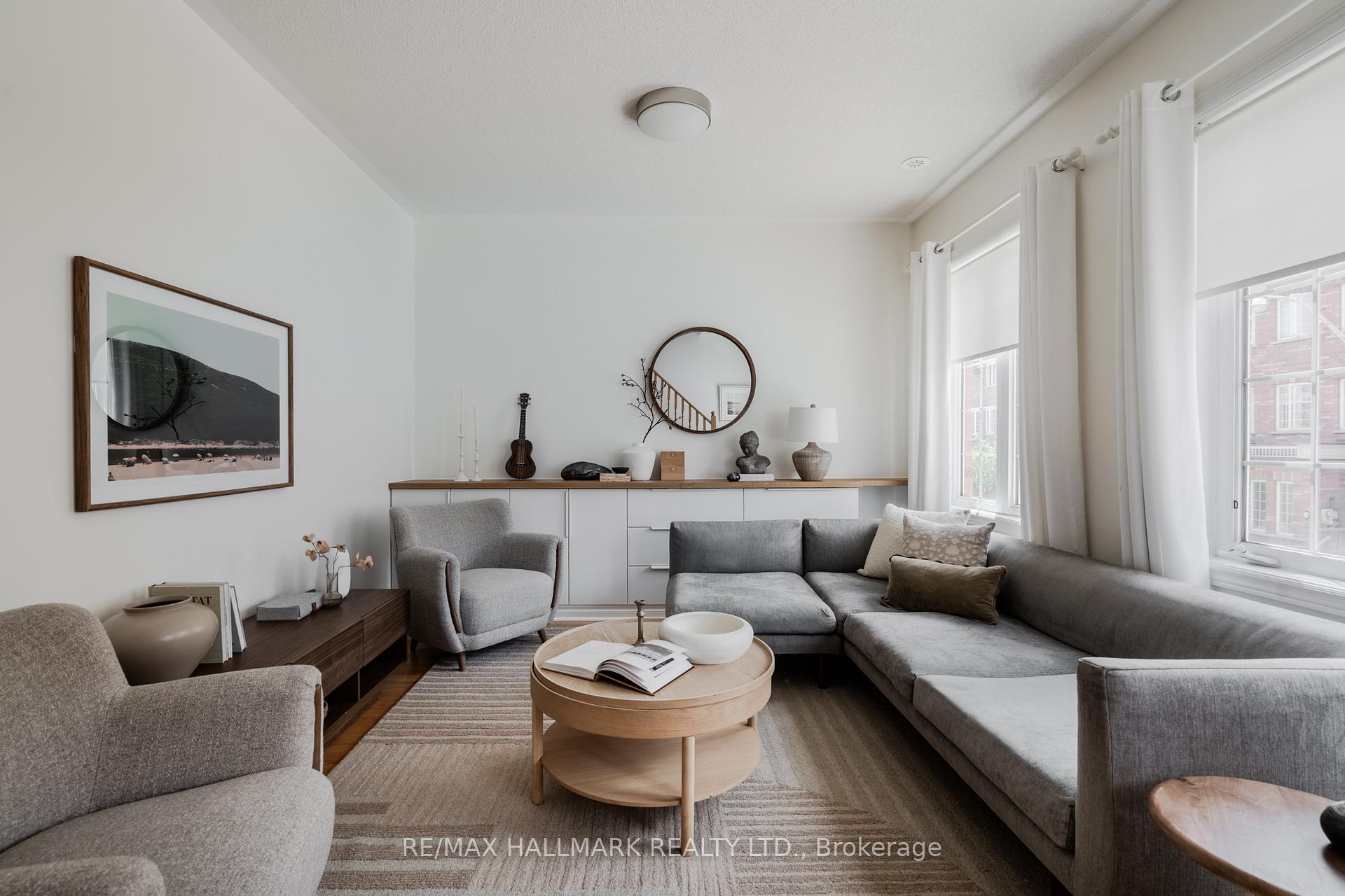 31 Carnahan Terrace, Toronto, ON M4E 0B1