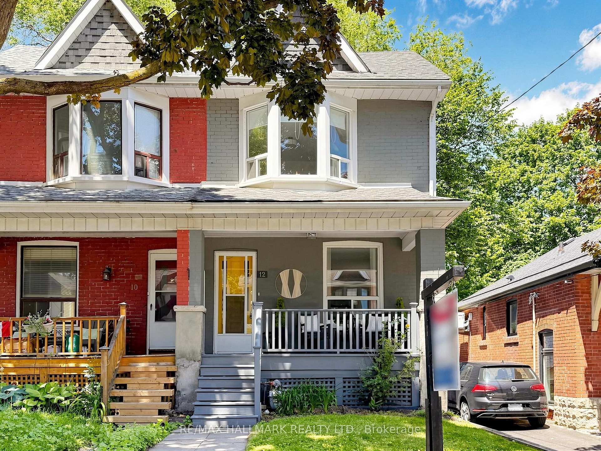 12 Richard Avenue, Toronto, ON M4L 1W9