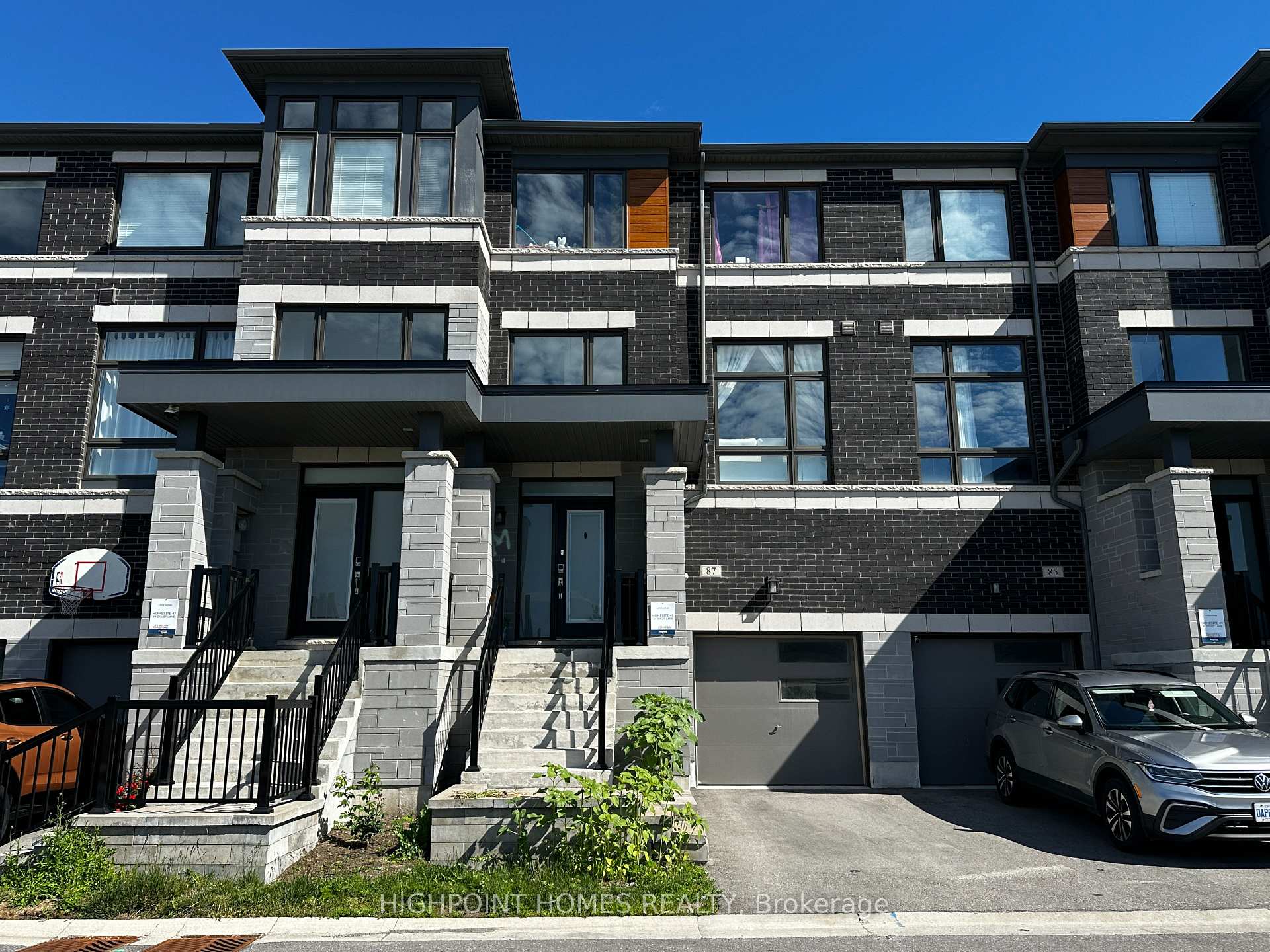 87 Douet Lane, Ajax, ON L1Z 0V4
