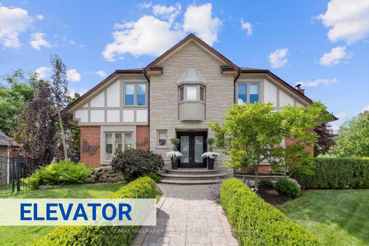 986 Mountcastle Crescent, Pickering, ON L1V 5J3