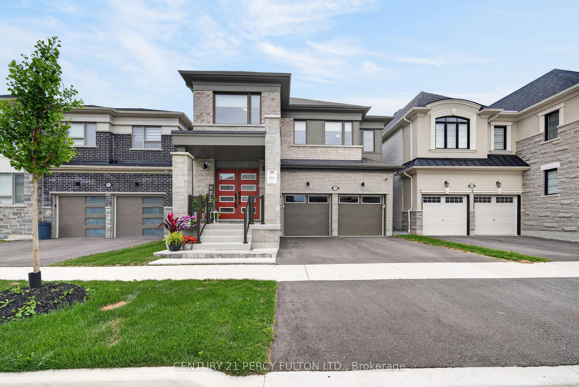 1477 Mockingbird Square, Pickering, ON L1X 0N8