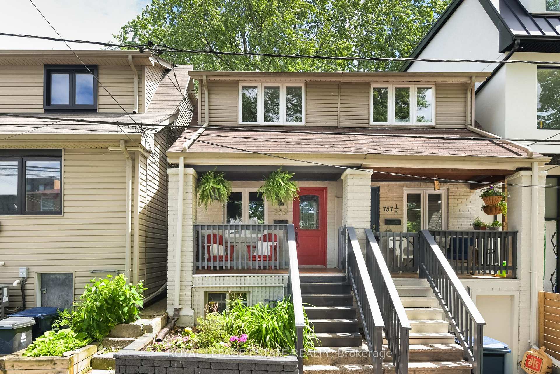 739 Craven Road, Toronto, ON M4L 2Z7