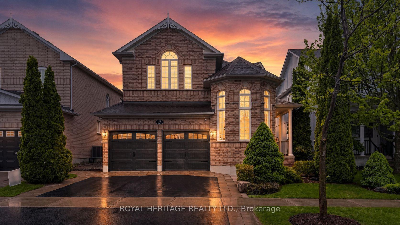 3 Kinross Avenue, Whitby, ON L1M 2C8