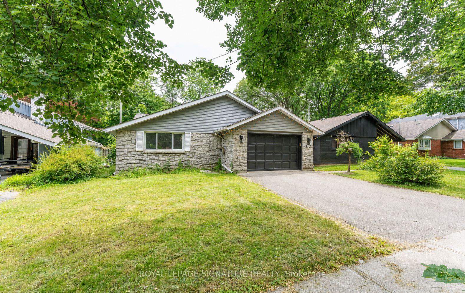 279 Birkdale Road, Toronto, ON M1P 3S3