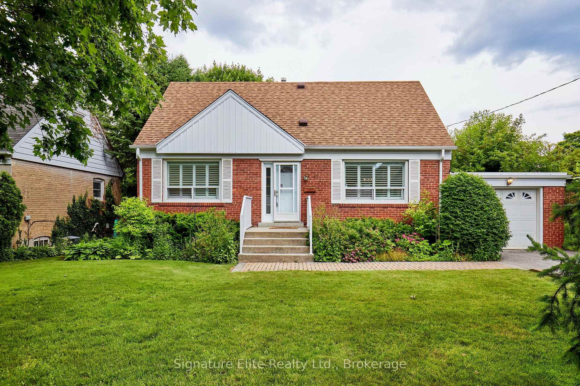 45 Heathfield Drive, Toronto, ON M1M 3A9