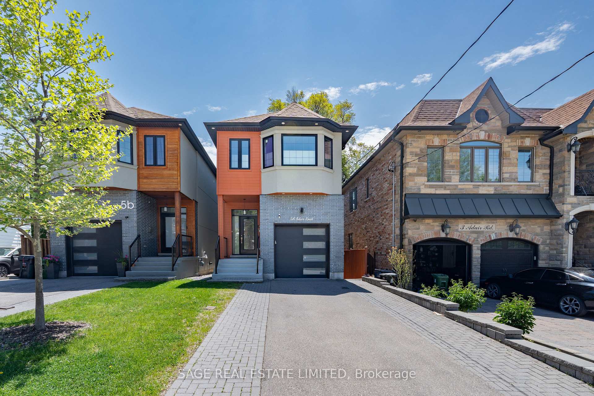 5A Adair Road, Toronto, ON M4B 1V4