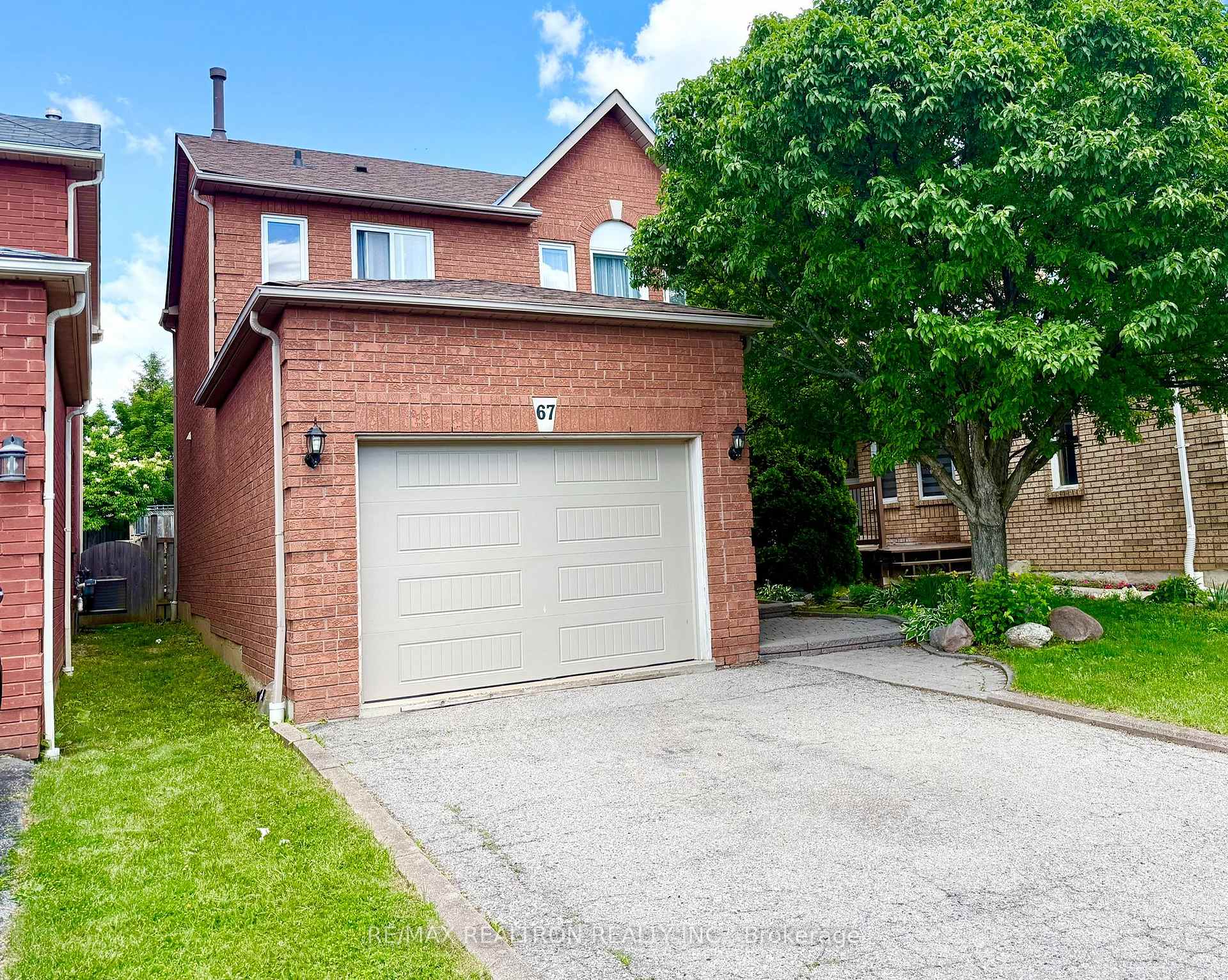 67 Sable Crescent, Whitby, ON L1R 1Y6