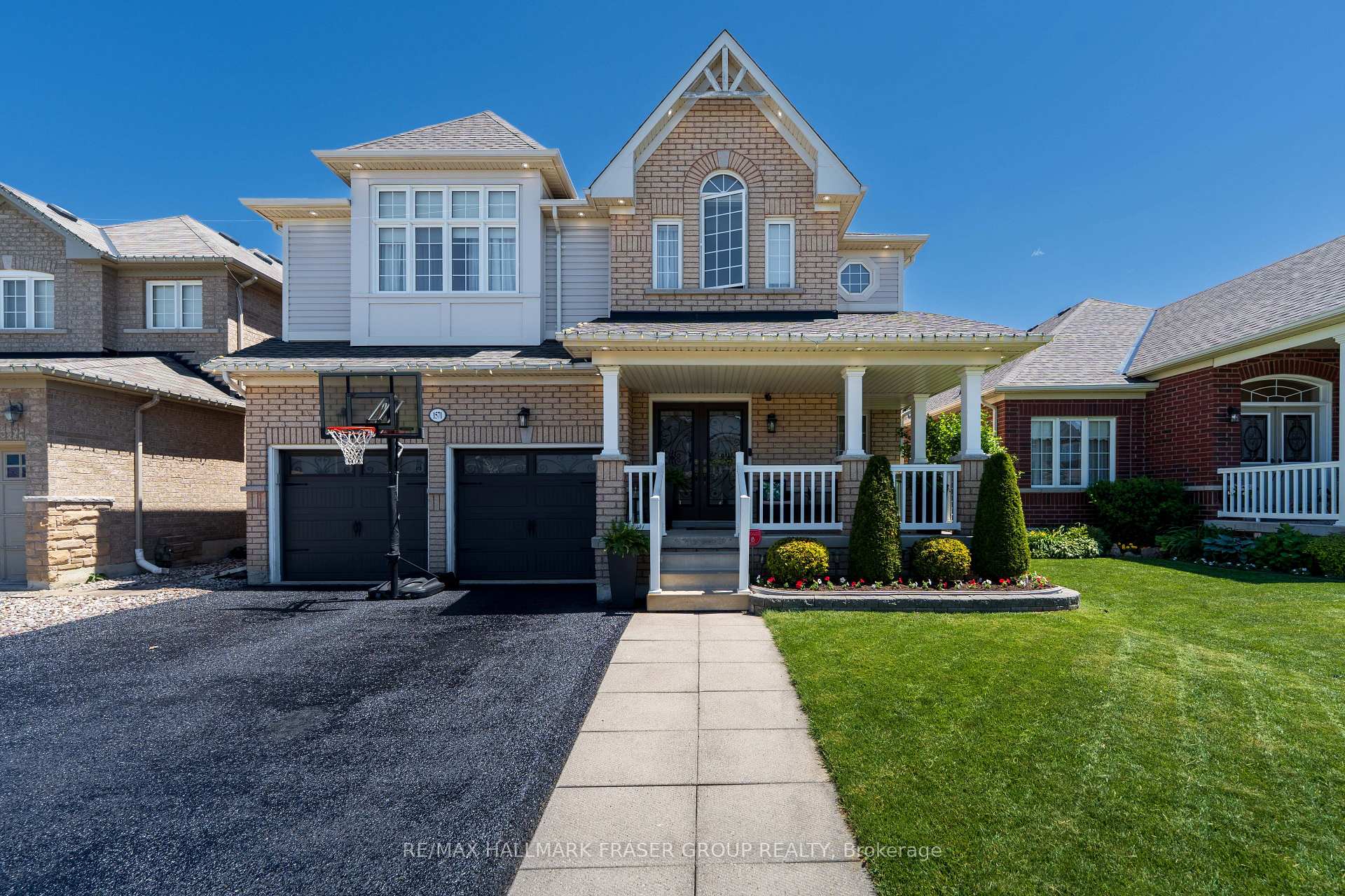 1571 Quail Run Drive, Oshawa, ON L1K 0E1