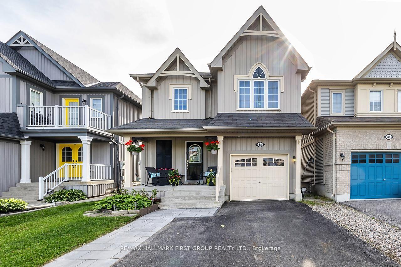 38 Allworth Crescent, Clarington, ON L1C 0B3