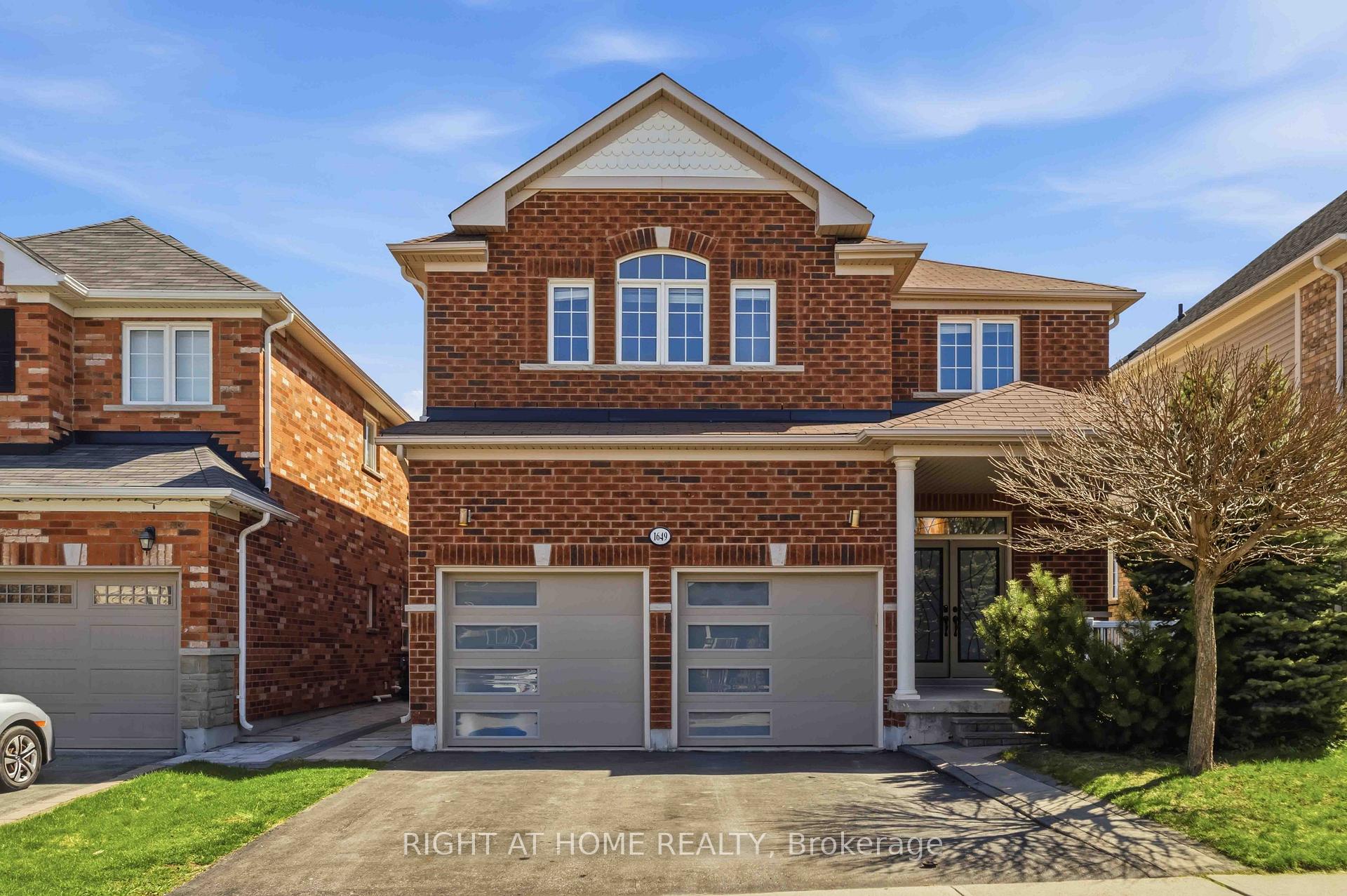 1649 Quail Run Drive, Oshawa, ON L1K 0L9