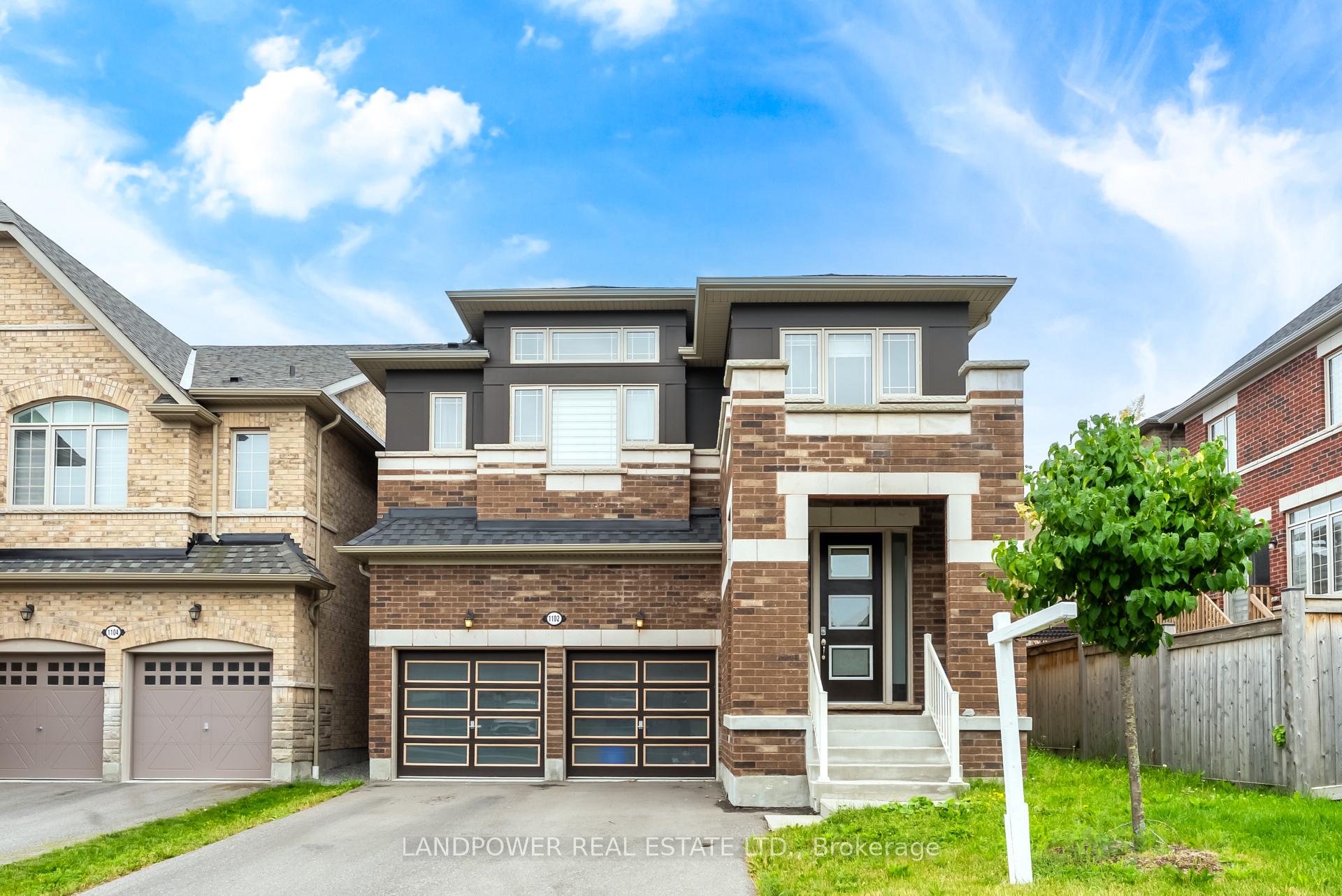 1102 Sepia Square, Pickering, ON L1X 0H1