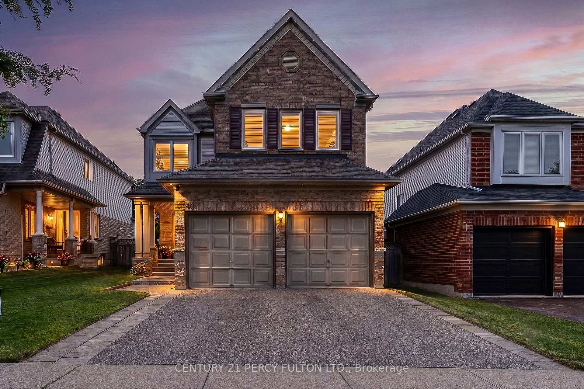 40 Southwell Avenue, Whitby, ON L1P 1N4