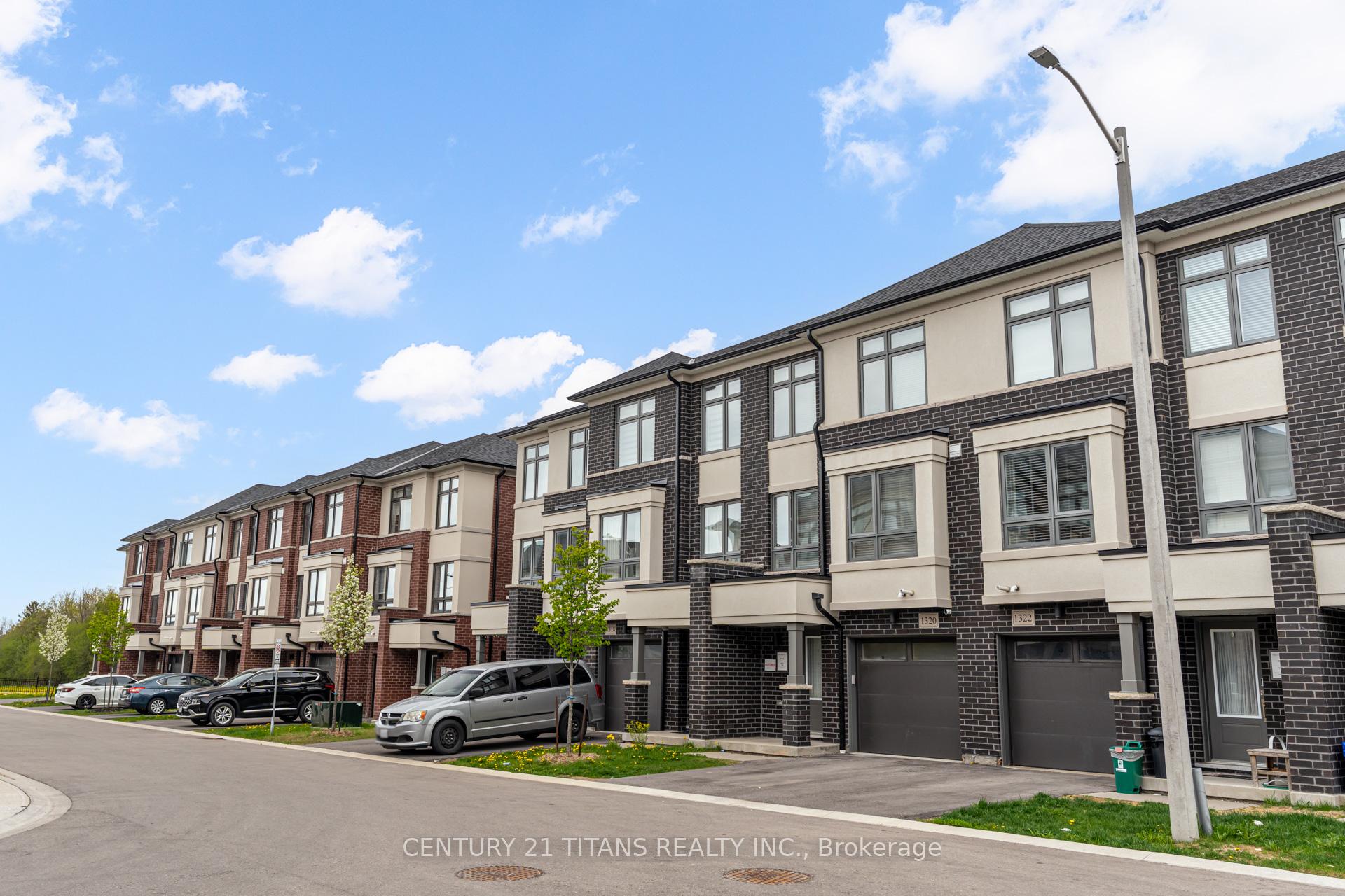 1320 Bradenton Path, Oshawa, ON L1K 1A9