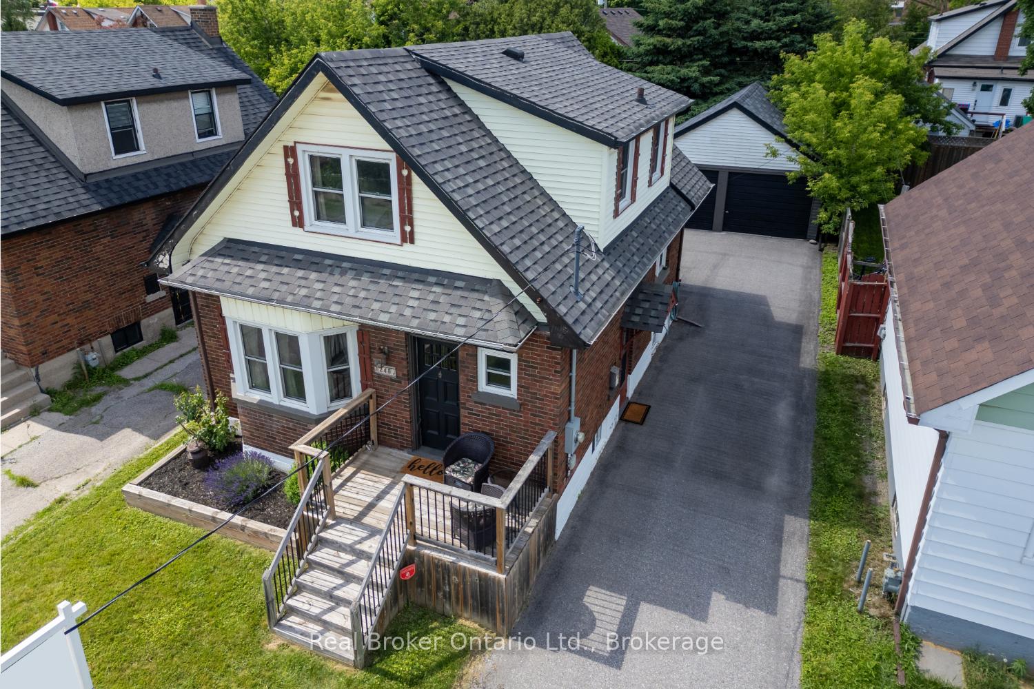 248 Mitchell Avenue, Oshawa, ON L1H 2V6