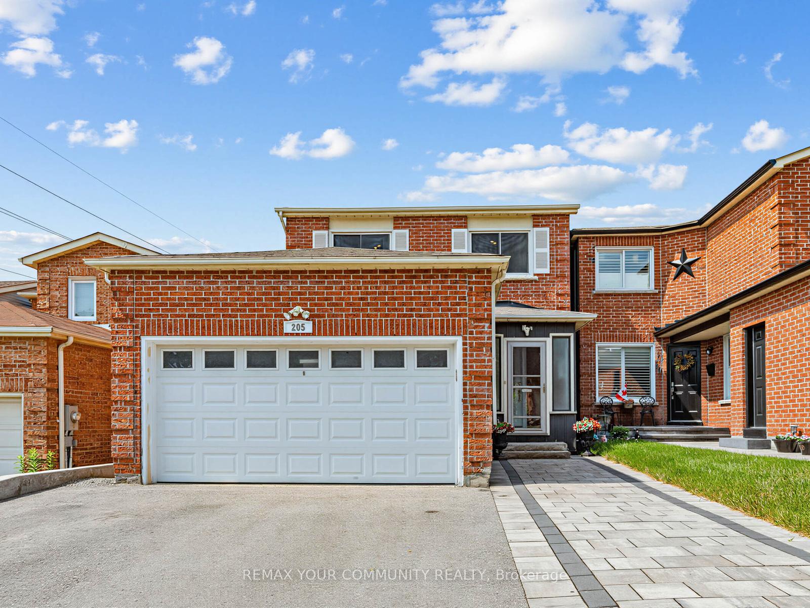 205 Glen Hill Drive, Whitby, ON L1N 7J5