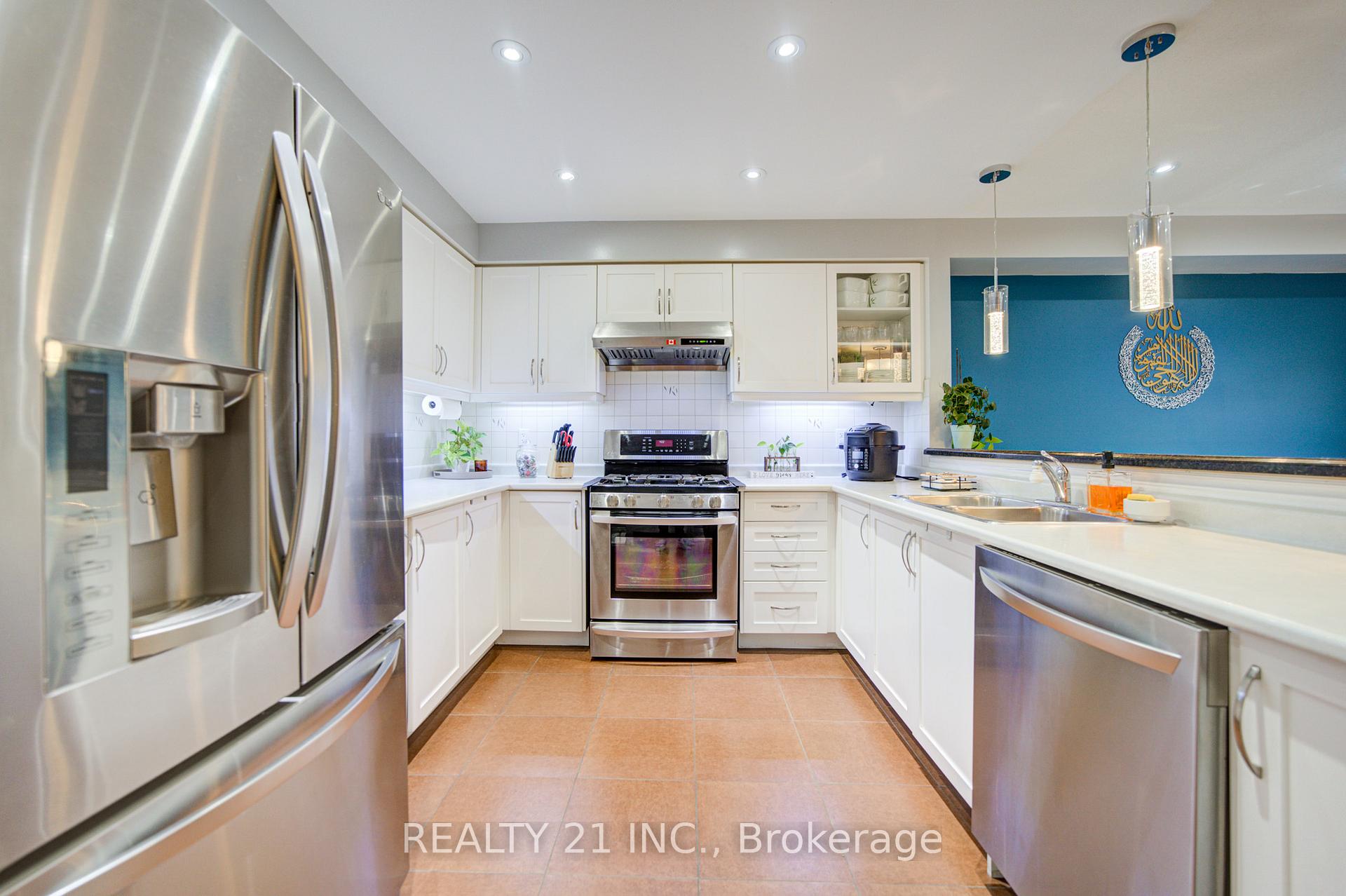 36 Lurcook Street, Ajax, ON L1S 0E5