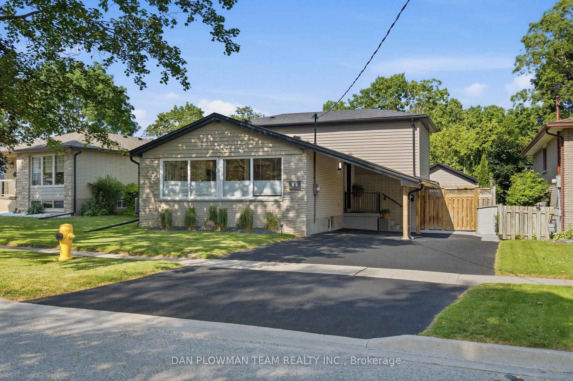 13 Strike Avenue, Clarington, ON L1C 1K2