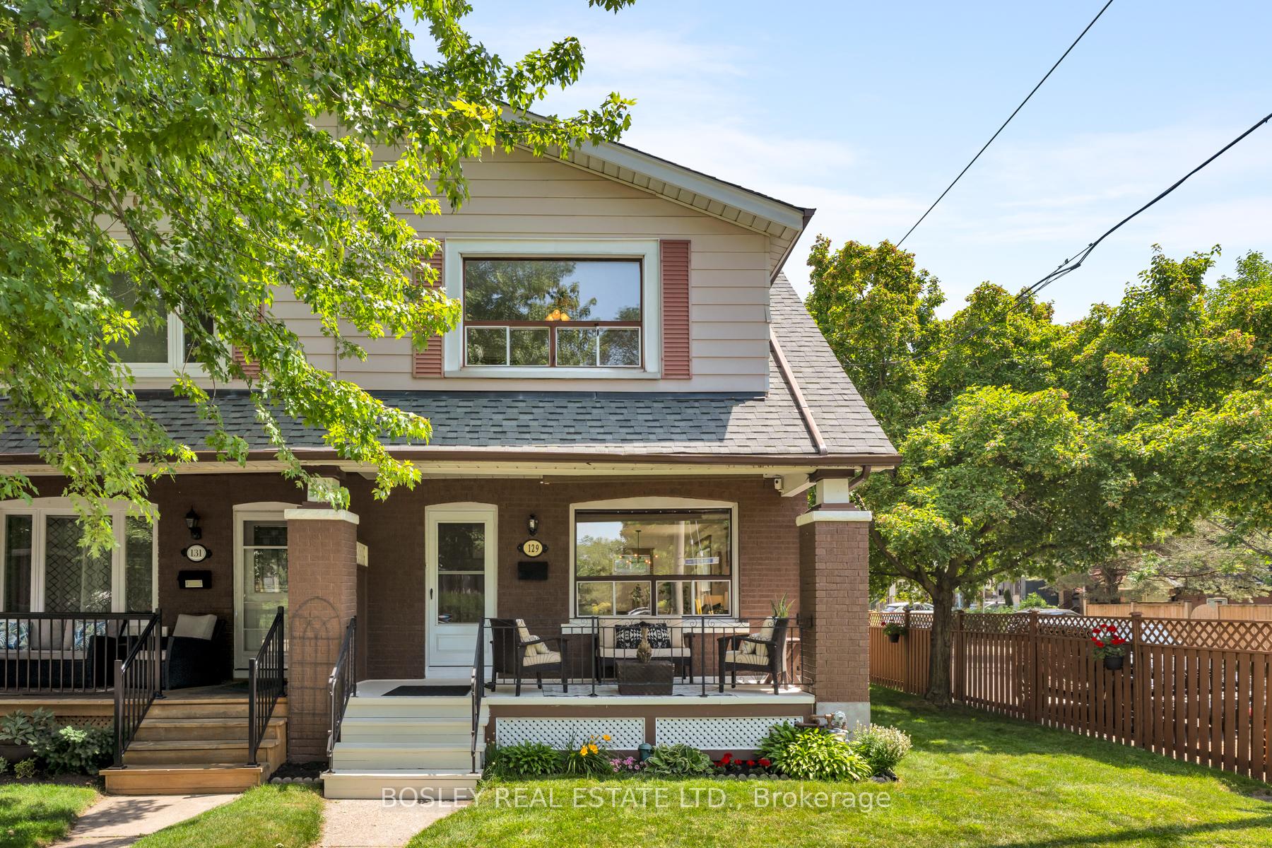 129 Linsmore Crescent, Toronto, ON M4J 4L1