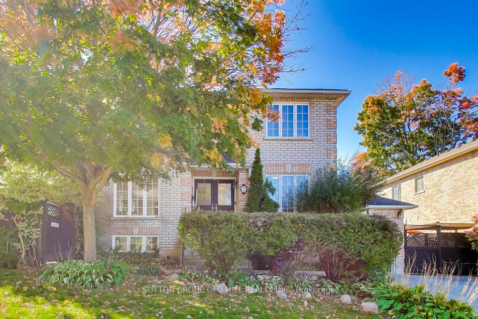 2 Chelway Road, Toronto, ON M1J 2T7