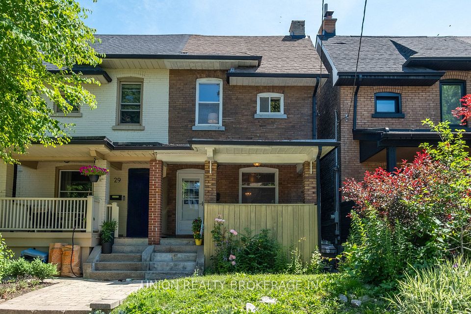 27 Coady Avenue, Toronto, ON M4M 2Y9