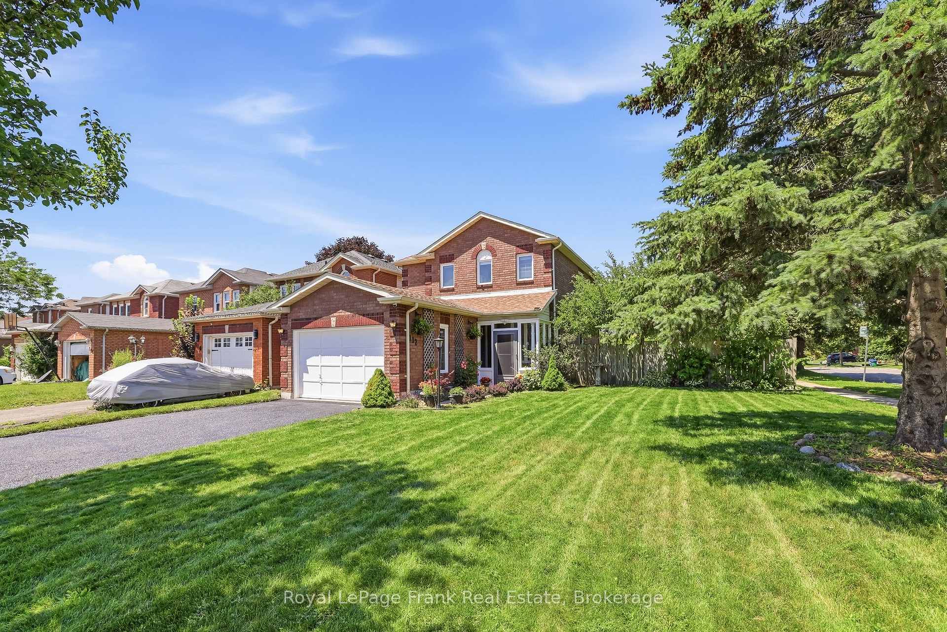 112 Oke Road, Clarington, ON L1E 2V2