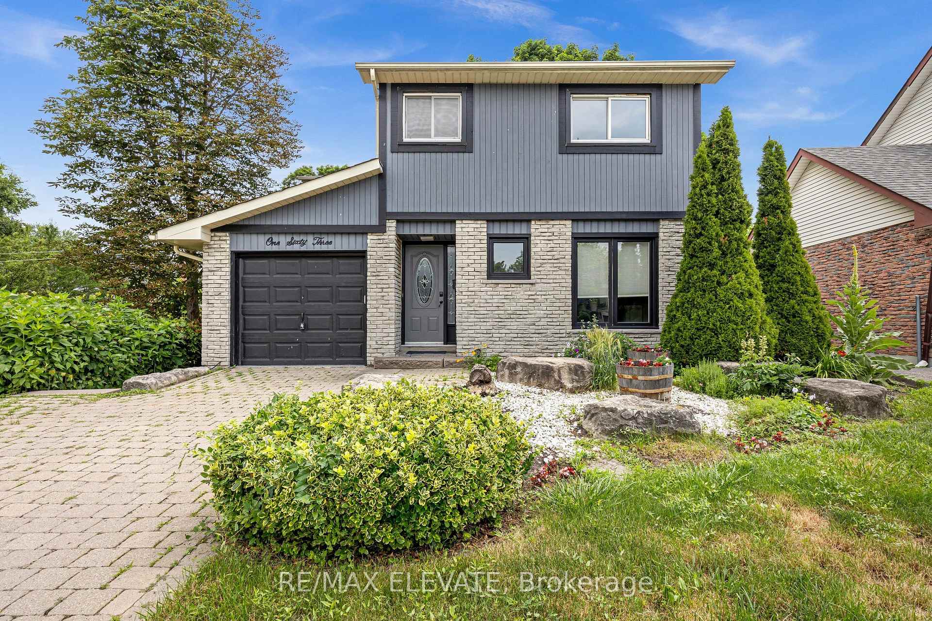163 Brunswick Court, Oshawa, ON L1H 7R6