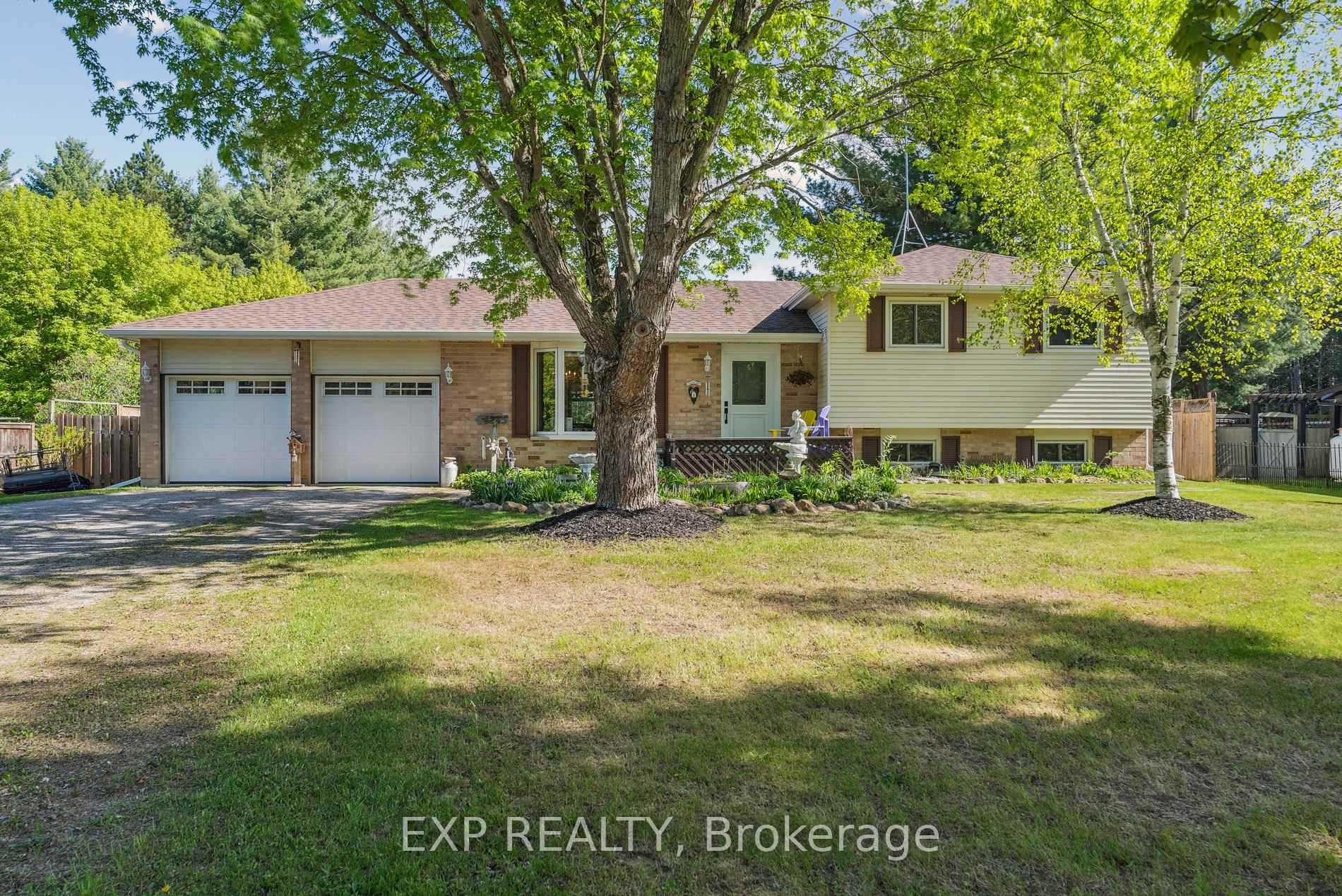 8245 Main Street, Adjala-Tosorontio, ON L0M 1M0