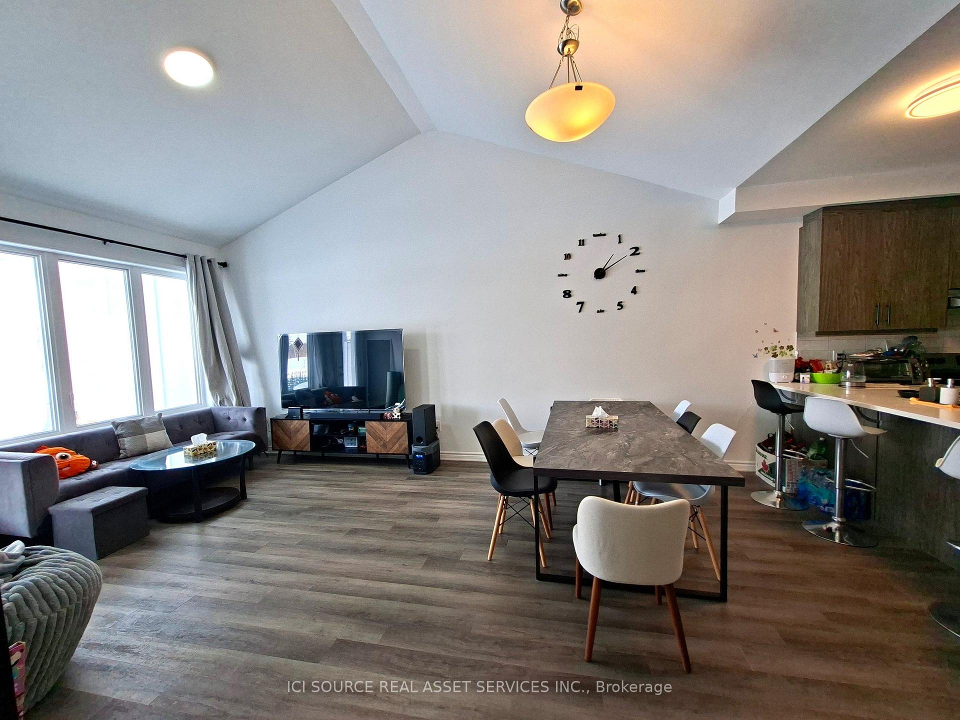 2969 Murphy Place, Innisfil, ON L9S 0S1