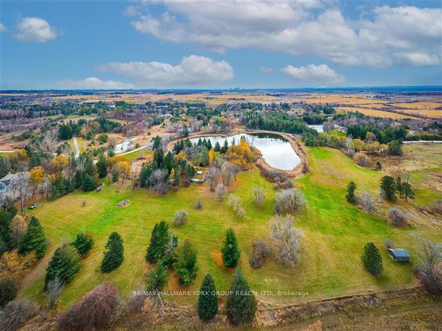 250 South Summit Farm Road, King, ON L7B 1J8