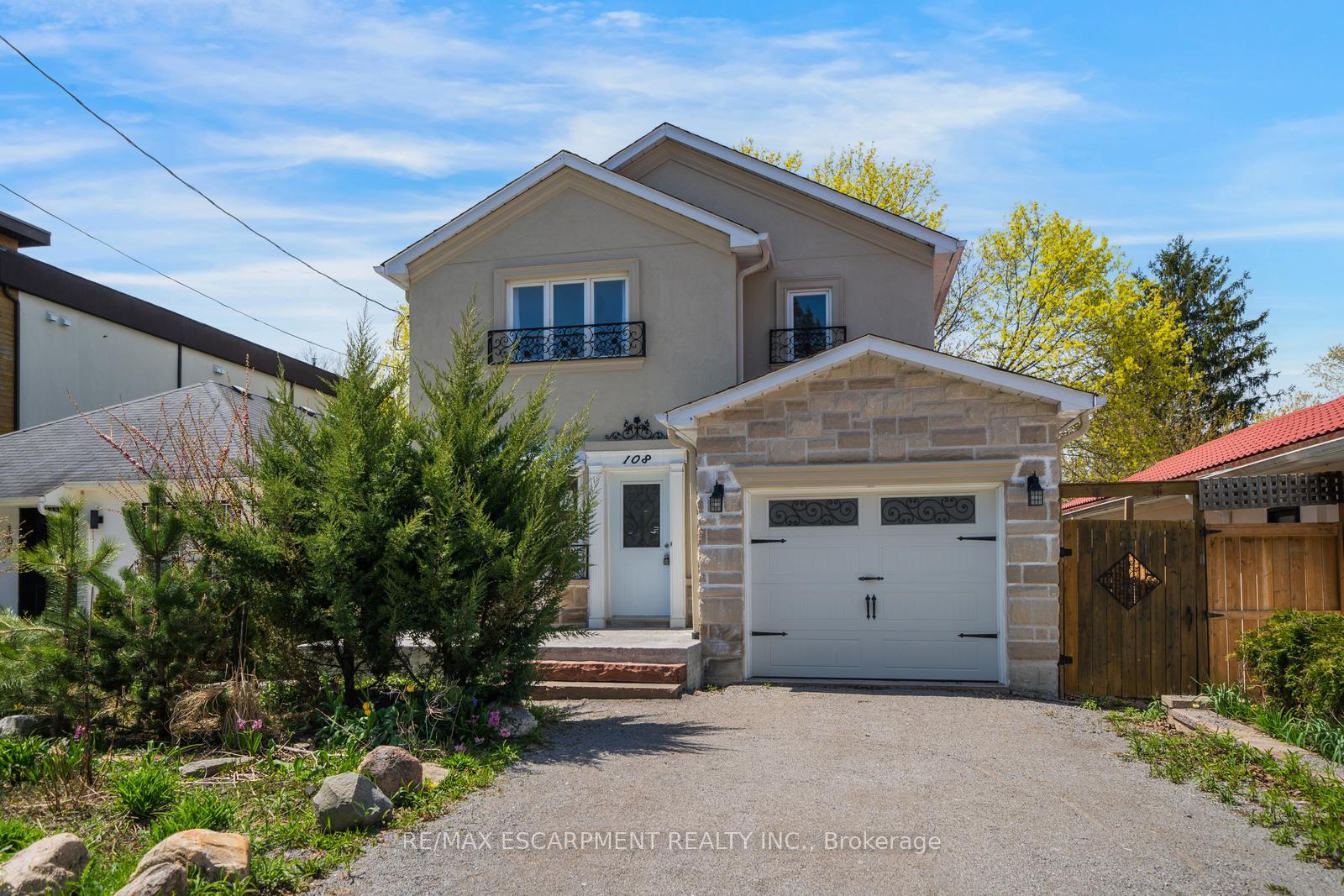 108 Olde Bayview Avenue, Richmond Hill, ON L4E 3C7