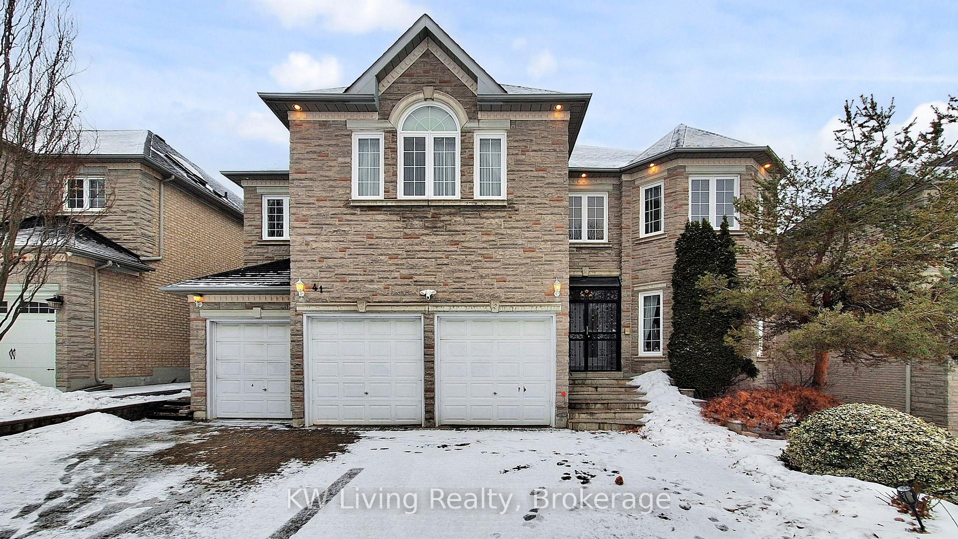 41 Graydon Crescent, Richmond Hill, ON L4B 3V9