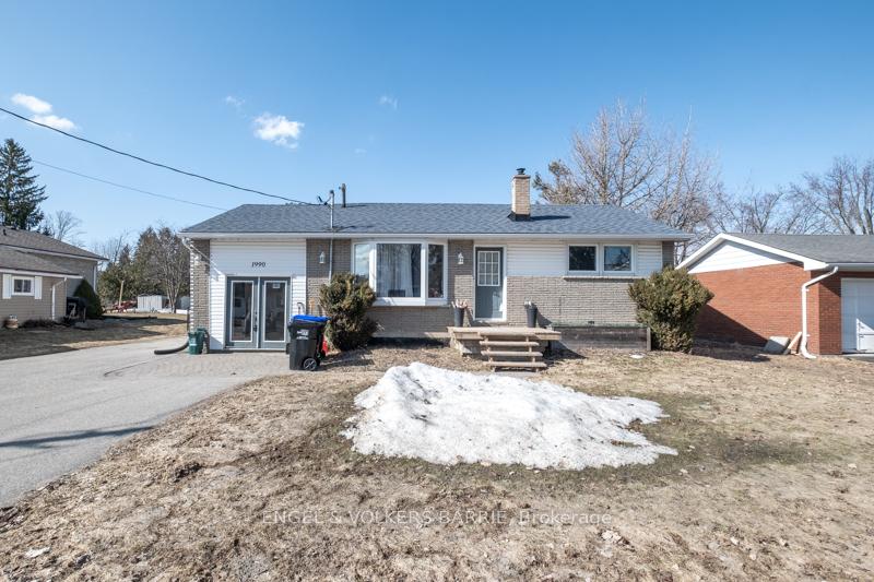 1990 Victoria Street, Innisfil, ON L9S 1K2