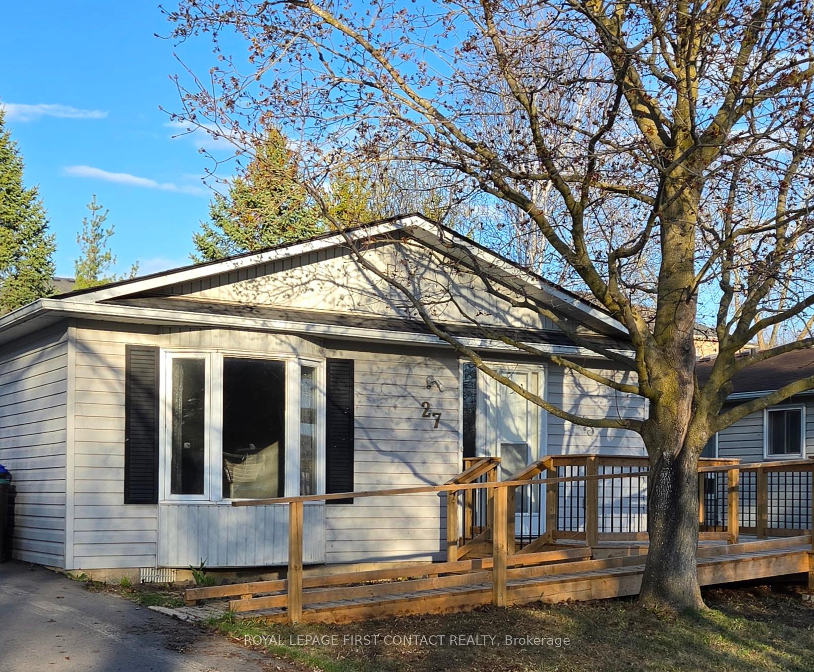 27 Royal Oak Drive, Innisfil, ON L0L 1L0